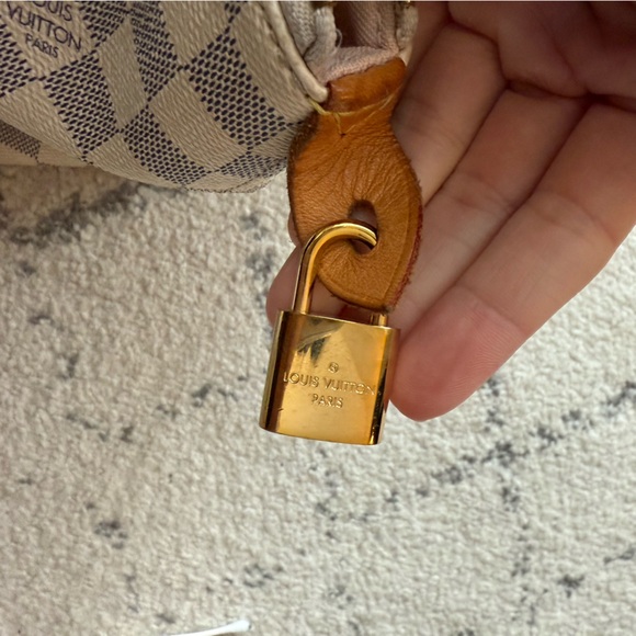 Louis Vuitton Damier Azur Iena PM - Picture 12 of 16